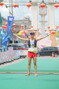 BIB: 5374
                            <button type="button" onclick="openModal(21762185)" class="btn btn-primary btn-sm float-right btn-popup" data-toggle="modal" data-target=".modal-high-quality">
                        <i class="fas fa-shopping-cart"></i> Add to Cart
                    </button>
                                            <button type="button" onclick="isThisMe(21762185, true)" class="btn btn-success btn-sm float-right btn-popup btn-isme hidden" data-toggle="tooltip" data-placement="bottom" title="นี่คือรูปของคุณใช่ไหม คลิกที่นี่เพื่อเอาเข้าอัลบั้ม">
                        <i class="fas fa-plus"></i> Add to album
                    </button>
                    <button type="button" onclick="isThisMe(21762185, false)" class="btn btn-warning btn-sm float-right btn-popup btn-isnotme hidden">
                        <i class="fas fa-ban"></i> Remove from album
                    </button>